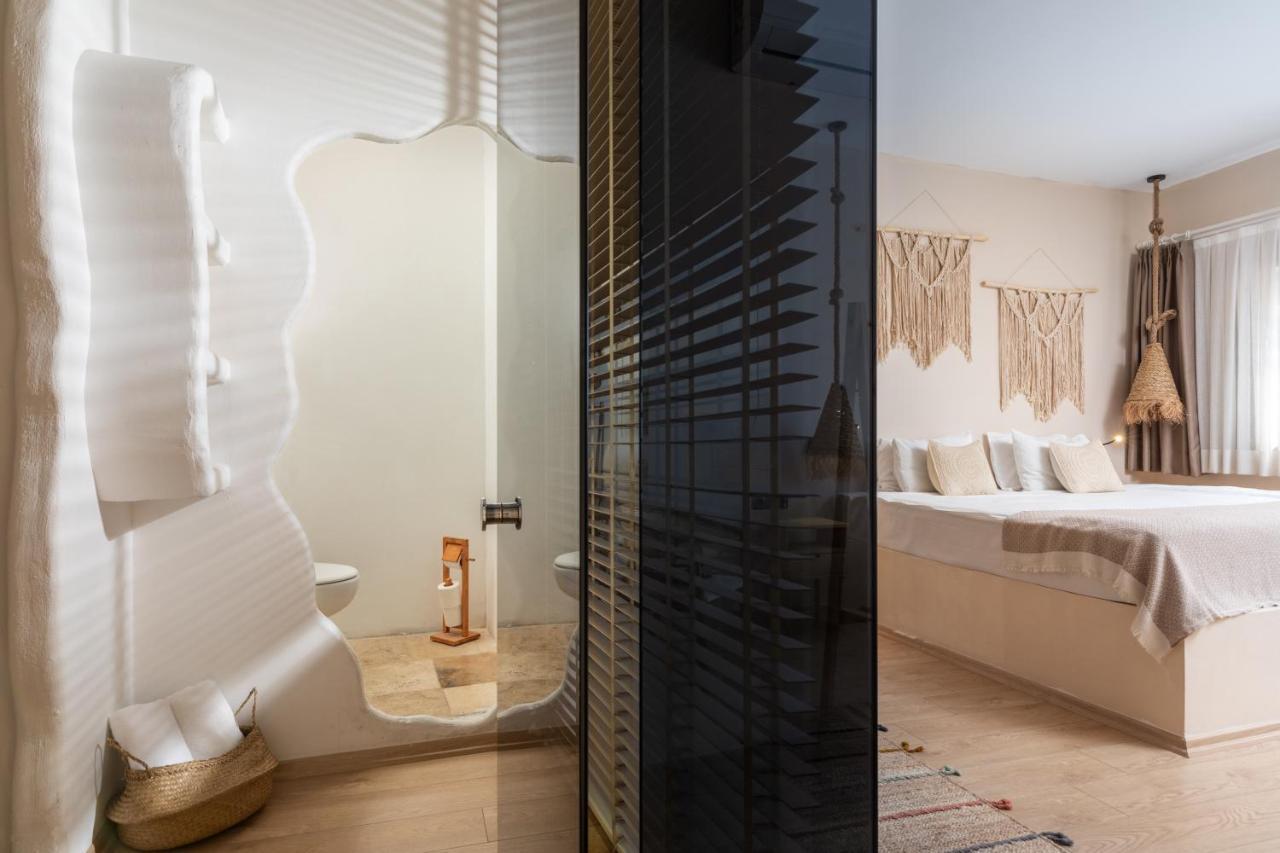 Gran Via Alsancak Hotel Измир Екстериор снимка